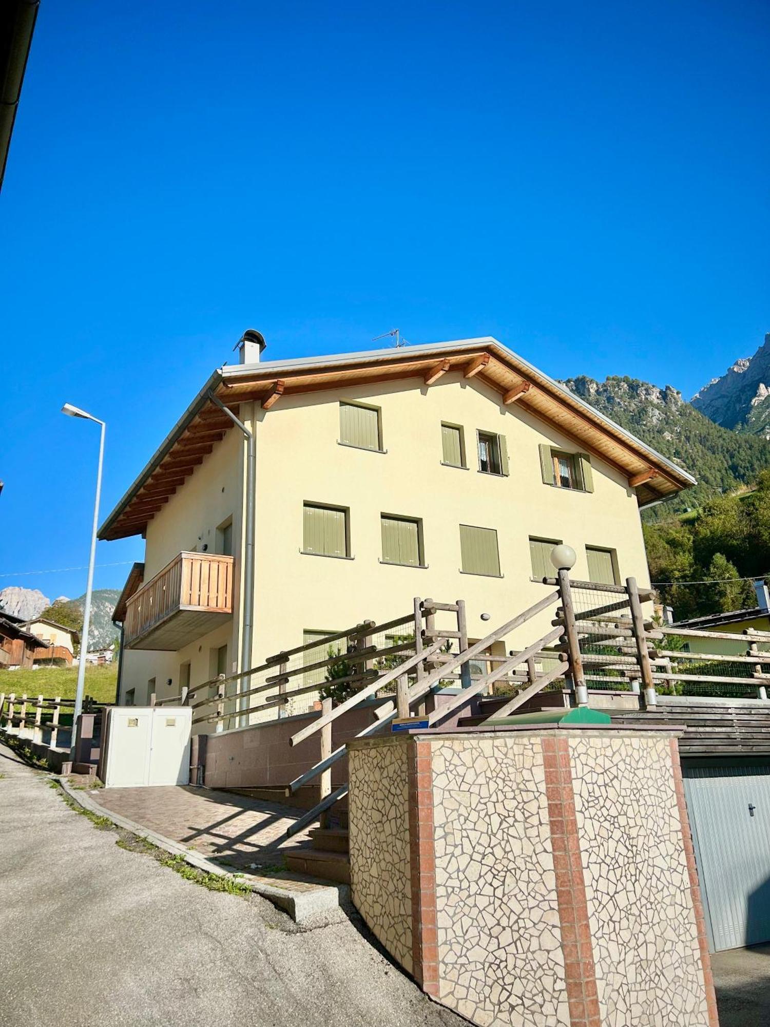 Appartamento Centrale Vista Mozzafiato Con Garage Auronzo di Cadore Exterior photo